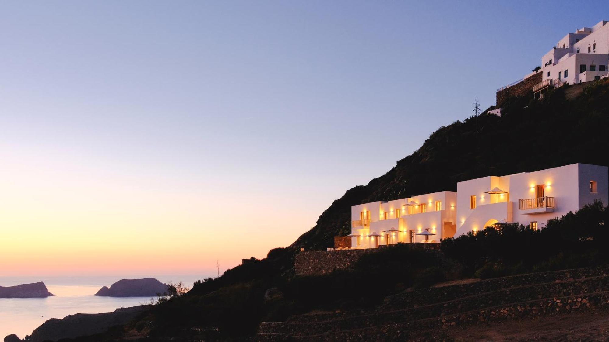 Odyssey Rock Milos Sunset Suites Plaka  エクステリア 写真